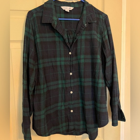 Old Navy Relaxed Classic Flannel Plaid Button Down Shirt - Picture 3 of 4